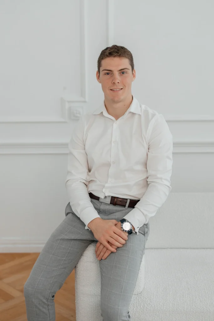 Antoni Lazurko finansova